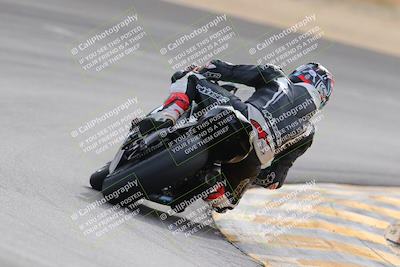 media/Dec-17-2022-SoCal Trackdays (Sat) [[224abd9271]]/Turn 10 Backside (120pm)/